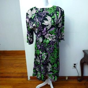 NWT Elie Tahari Ladies Floral Metallic Blooms Dress Small